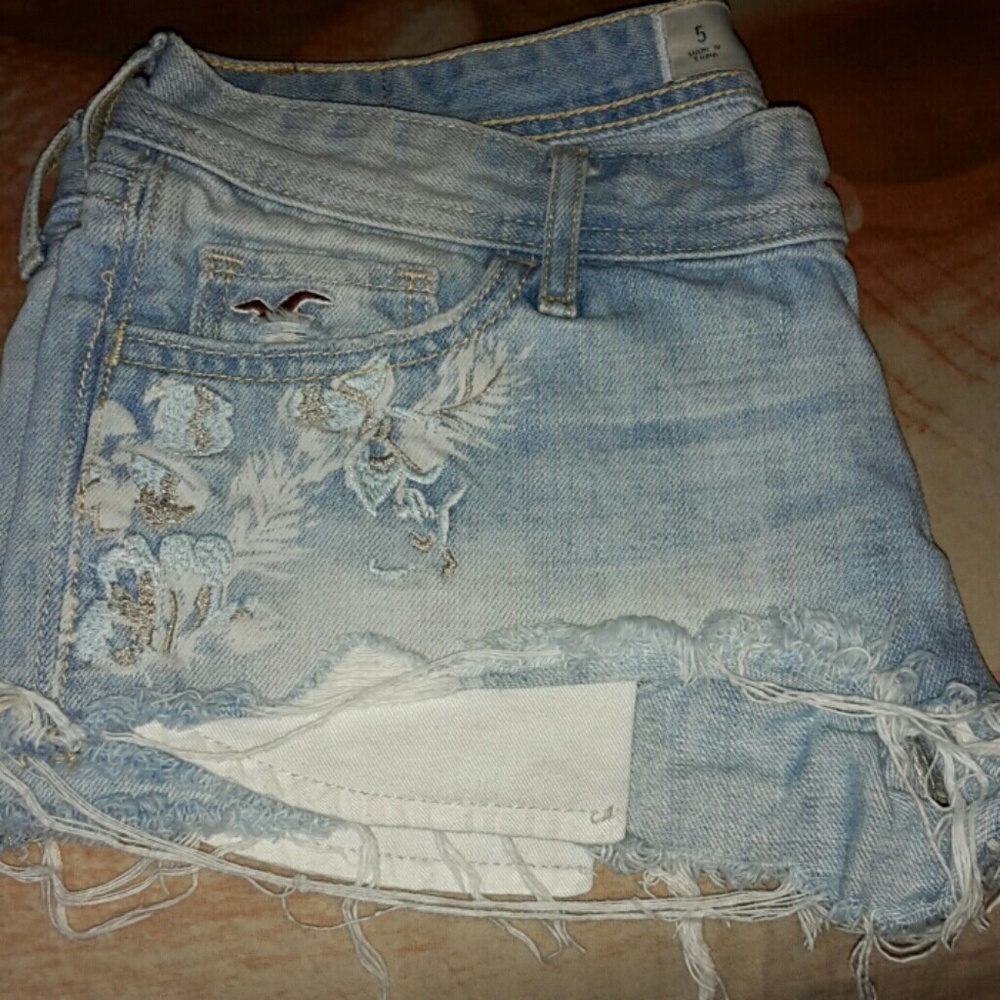 Hollister shorts size 5